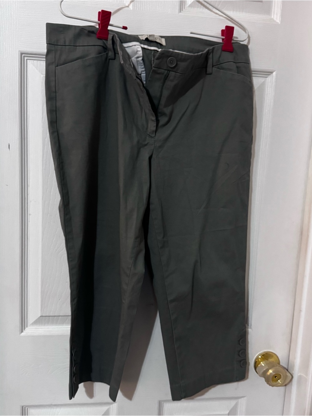 Talbots Olive Green Capris with Hem Button Detail